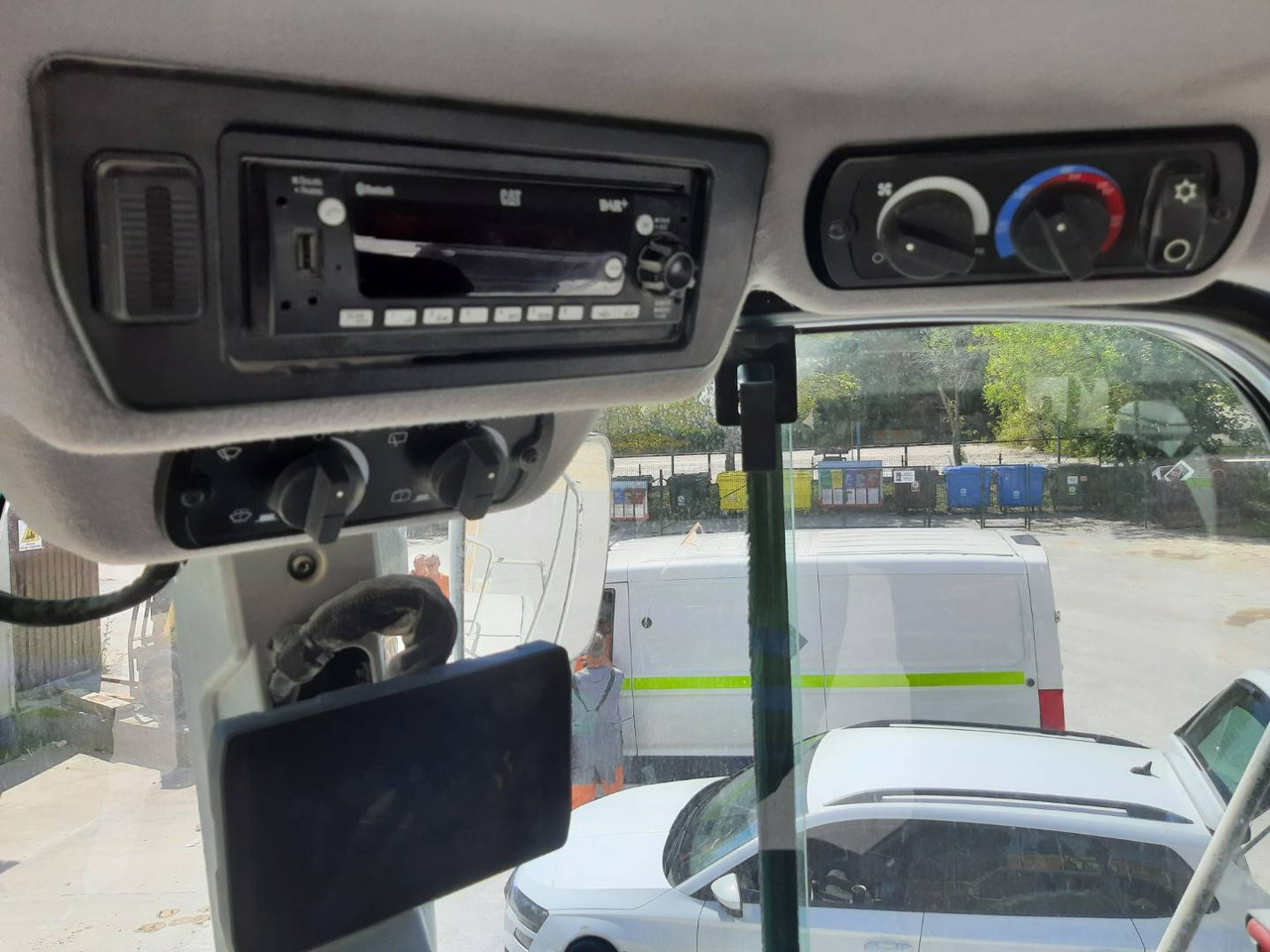 Ελαστιχοφόρος φορτωτής CAT 980: φωτογραφία 8