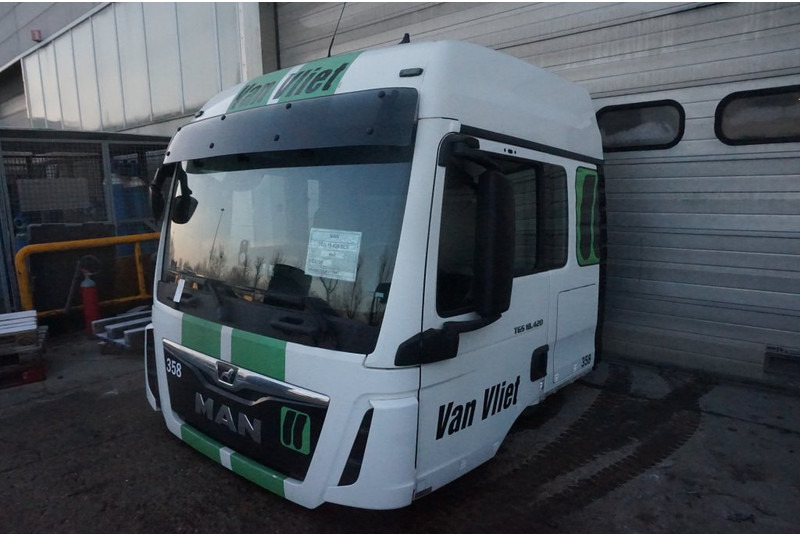 MAN F99L39 TGS - Καμπίνα και εσωτερικό για Φορτηγό: φωτογραφία 3 MAN F99L39 TGS - Καμπίνα και εσωτερικό για Φορτηγό: φωτογραφία 3