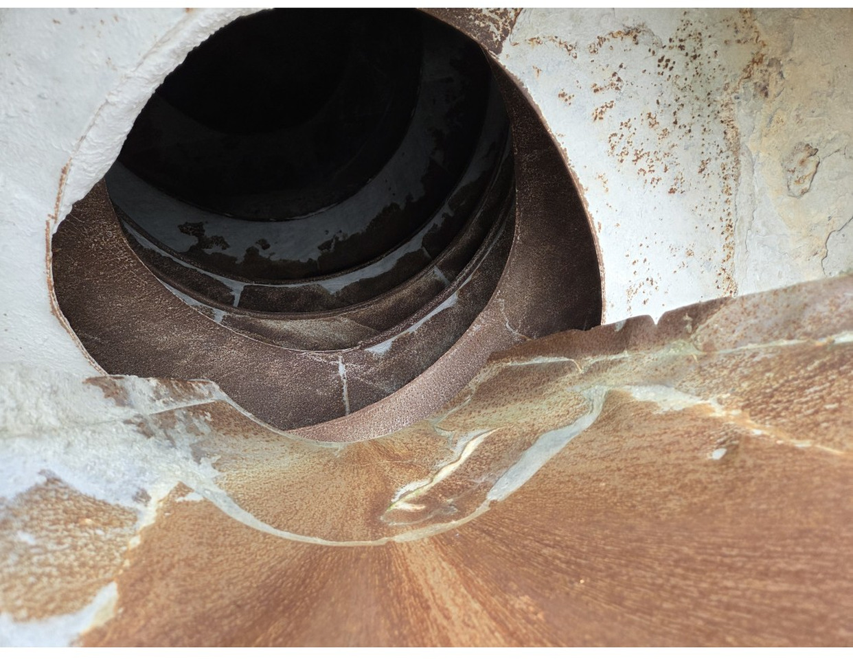 Renault C430 8X4 CONCRETE MIXER MANUAL GEARBOX - Μπετονιέρα φορτηγό: φωτογραφία 5 Renault C430 8X4 CONCRETE MIXER MANUAL GEARBOX - Μπετονιέρα φορτηγό: φωτογραφία 5