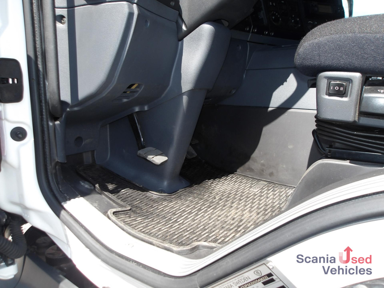 SCANIA P280 - 6x2*4 - KÜHLKOFFER 9m - MITSUBISHI - Φορτηγό ψυγείο: φωτογραφία 2 SCANIA P280 - 6x2*4 - KÜHLKOFFER 9m - MITSUBISHI - Φορτηγό ψυγείο: φωτογραφία 2