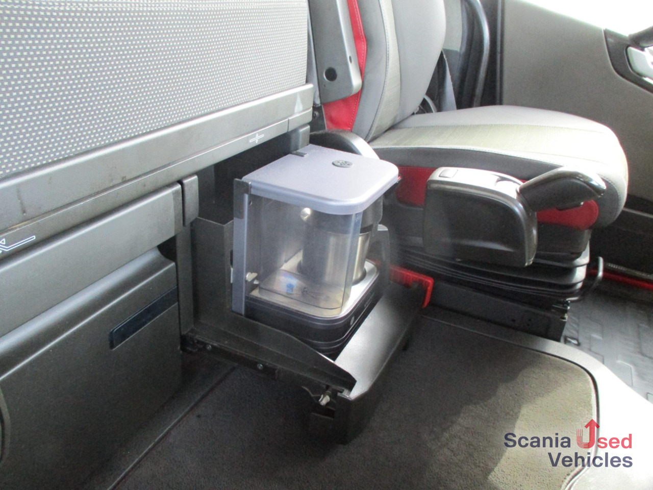 VOLVO FH 540 - 6x4 - GLOBE XL - MEILLER RS 21.70 - VEB+ - Φορτηγό φόρτωσης γάντζου: φωτογραφία 4 VOLVO FH 540 - 6x4 - GLOBE XL - MEILLER RS 21.70 - VEB+ - Φορτηγό φόρτωσης γάντζου: φωτογραφία 4