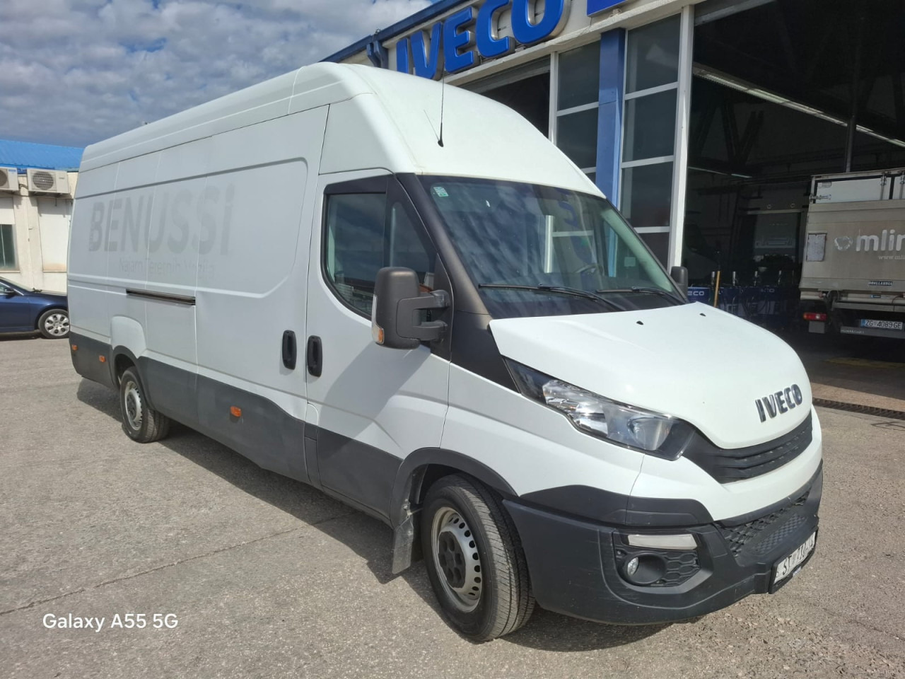 IVECO Daily 35S16V - Επιβατικό βαν: φωτογραφία 2 IVECO Daily 35S16V - Επιβατικό βαν: φωτογραφία 2
