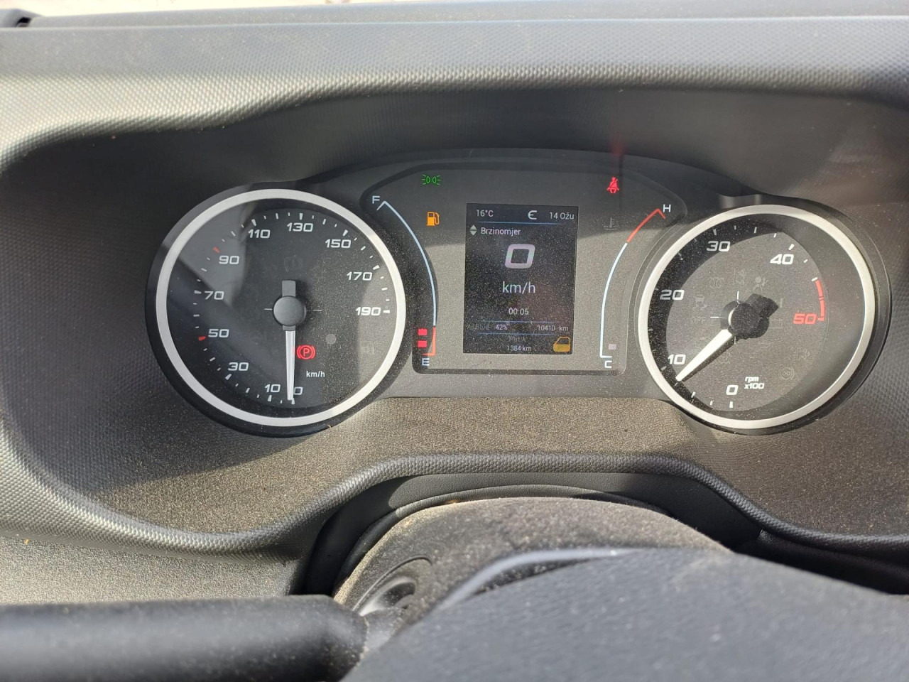IVECO Daily 35S18H/P - Ελαφρύ επαγγελματικό: φωτογραφία 2 IVECO Daily 35S18H/P - Ελαφρύ επαγγελματικό: φωτογραφία 2