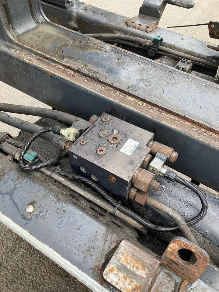 Joab L26 5750AA Lastväxlare - Συστήματοςα γάντζων φόρτωσης/ Καδοφόρος φορτωτής: φωτογραφία 5 Joab L26 5750AA Lastväxlare - Συστήματοςα γάντζων φόρτωσης/ Καδοφόρος φορτωτής: φωτογραφία 5