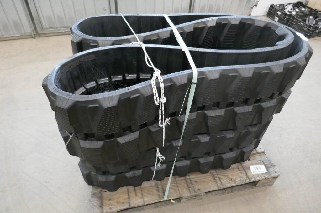 Rubber Tracks, 400x72,5x74W - Ερπύστρια για Κατασκευή μηχανήματα: φωτογραφία 2 Rubber Tracks, 400x72,5x74W - Ερπύστρια για Κατασκευή μηχανήματα: φωτογραφία 2