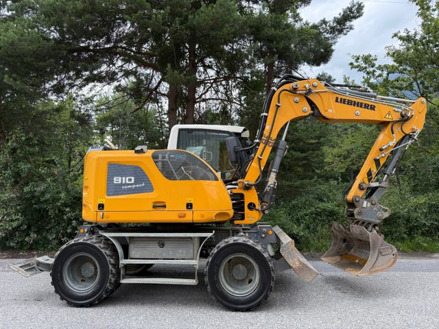 Liebherr A910 Compact Litronic,4 Schaufeln,Schnellwechsle - Τροχοφόρος εκσκαφέας: φωτογραφία 2 Liebherr A910 Compact Litronic,4 Schaufeln,Schnellwechsle - Τροχοφόρος εκσκαφέας: φωτογραφία 2