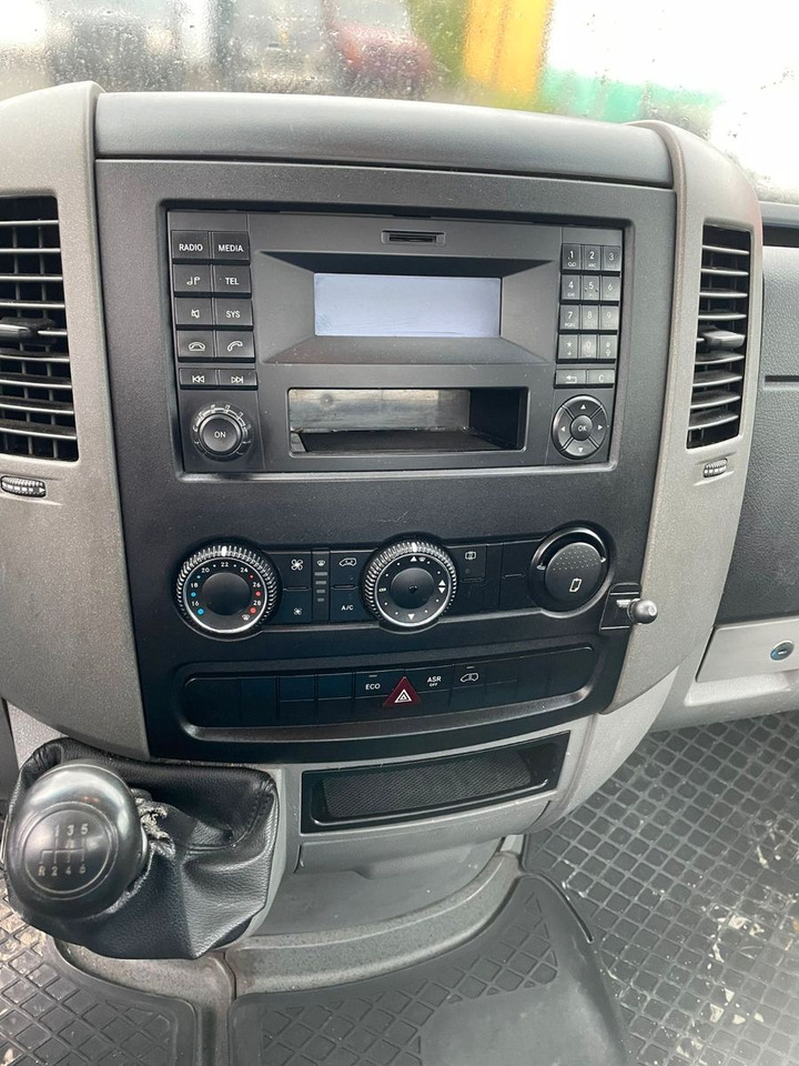 Mercedes-Benz 316 CDI, 5.20m Pritsche - Μικρό φορτηγό με καρότσα: φωτογραφία 4 Mercedes-Benz 316 CDI, 5.20m Pritsche - Μικρό φορτηγό με καρότσα: φωτογραφία 4