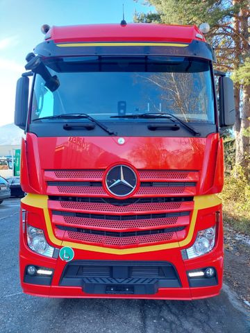 Mercedes-Benz Actros 1845 4x2, E6, Retarder, Schubbodenhydraul Mercedes-Benz Actros 1845 4x2, E6, Retarder, Schubbodenhydraul - Τράκτορας: φωτογραφία 2 Mercedes-Benz Actros 1845 4x2, E6, Retarder, Schubbodenhydraul Mercedes-Benz Actros 1845 4x2, E6, Retarder, Schubbodenhydraul - Τράκτορας: φωτογραφία 2