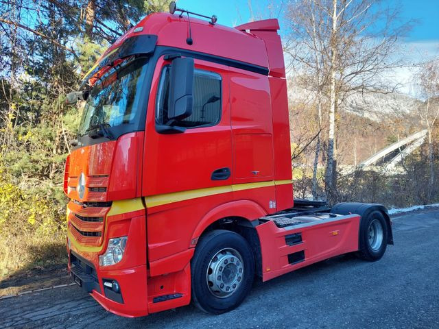 Mercedes-Benz Actros 1845 4x2, E6, Retarder, Schubbodenhydraul Mercedes-Benz Actros 1845 4x2, E6, Retarder, Schubbodenhydraul - Τράκτορας: φωτογραφία 3 Mercedes-Benz Actros 1845 4x2, E6, Retarder, Schubbodenhydraul Mercedes-Benz Actros 1845 4x2, E6, Retarder, Schubbodenhydraul - Τράκτορας: φωτογραφία 3