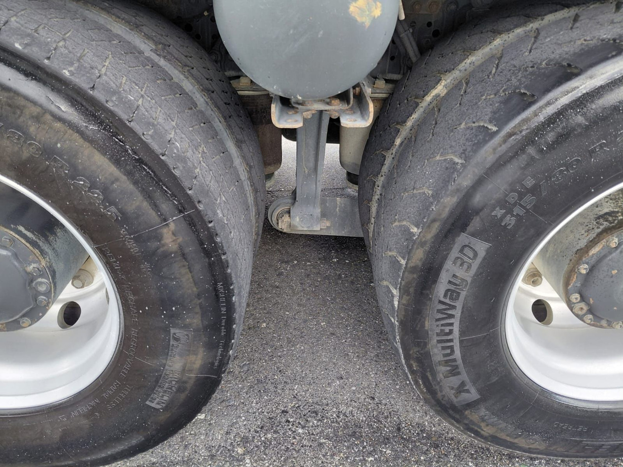 Leasing  Mercedes-Benz Arocs 4451 10x4, E6, Meiller Dumper, Retarder Mercedes-Benz Arocs 4451 10x4, E6, Meiller Dumper, Retarder: φωτογραφία 19