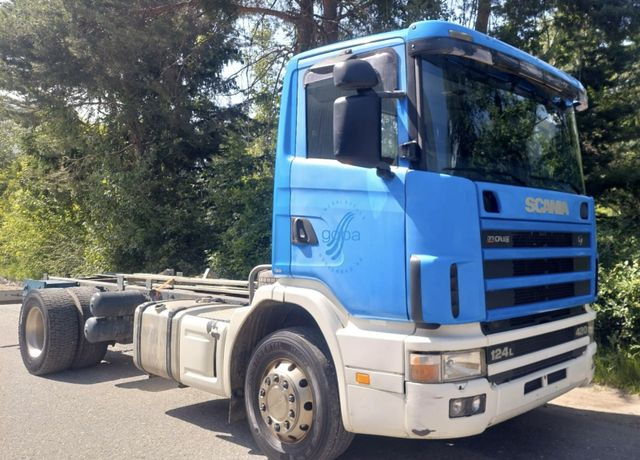 Scania R124LB 420 4x2, Euro 3 - Φορτηγό σασί: φωτογραφία 1 Scania R124LB 420 4x2, Euro 3 - Φορτηγό σασί: φωτογραφία 1