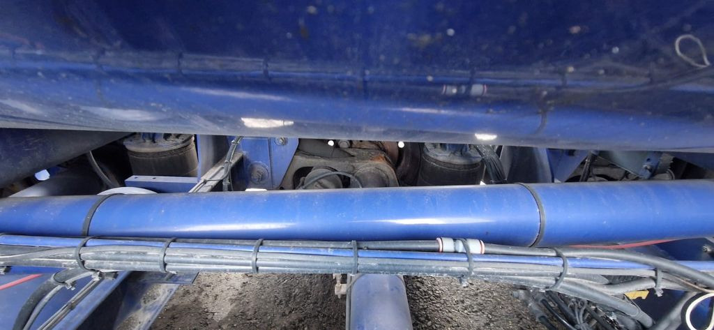 Επικαθήμενο βυτίο Schwarzmüller Schwingenschlögel,ADR,Diesel/Benzin, 5 Kammern Schwarzmüller Schwingenschlögel,ADR,Diesel/Benzin, 5 Kammern: φωτογραφία 9 Επικαθήμενο βυτίο Schwarzmüller Schwingenschlögel,ADR,Diesel/Benzin, 5 Kammern Schwarzmüller Schwingenschlögel,ADR,Diesel/Benzin, 5 Kammern: φωτογραφία 9