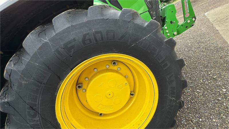 John Deere 8370R Autopower - Τρακτέρ: φωτογραφία 5 John Deere 8370R Autopower - Τρακτέρ: φωτογραφία 5