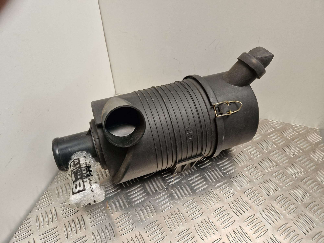 Donaldson air filter assembly JCB - Κινητήρας και ανταλλακτικά για Κατασκευή μηχανήματα: φωτογραφία 2 Donaldson air filter assembly JCB - Κινητήρας και ανταλλακτικά για Κατασκευή μηχανήματα: φωτογραφία 2