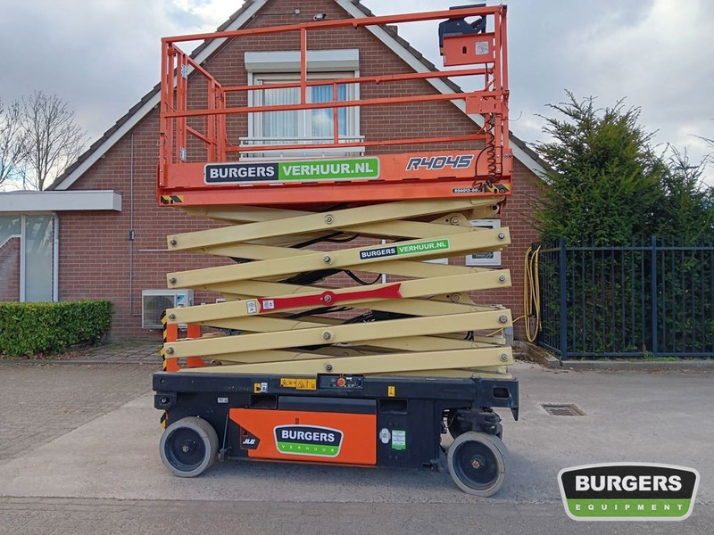 JLG R4045 - Ψαλιδωτό ανυψωτικό: φωτογραφία 1 JLG R4045 - Ψαλιδωτό ανυψωτικό: φωτογραφία 1
