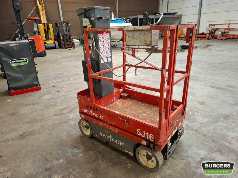 Skyjack SJ16 - Πλατφόρμα εναέρια: φωτογραφία 2 Skyjack SJ16 - Πλατφόρμα εναέρια: φωτογραφία 2