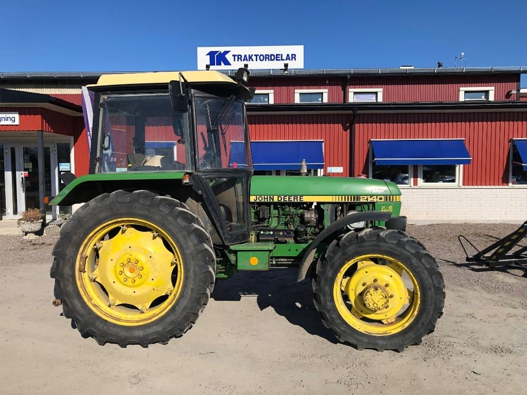 John Deere 2140 Dismantled: only spare parts - Τρακτέρ: φωτογραφία 1 John Deere 2140 Dismantled: only spare parts - Τρακτέρ: φωτογραφία 1