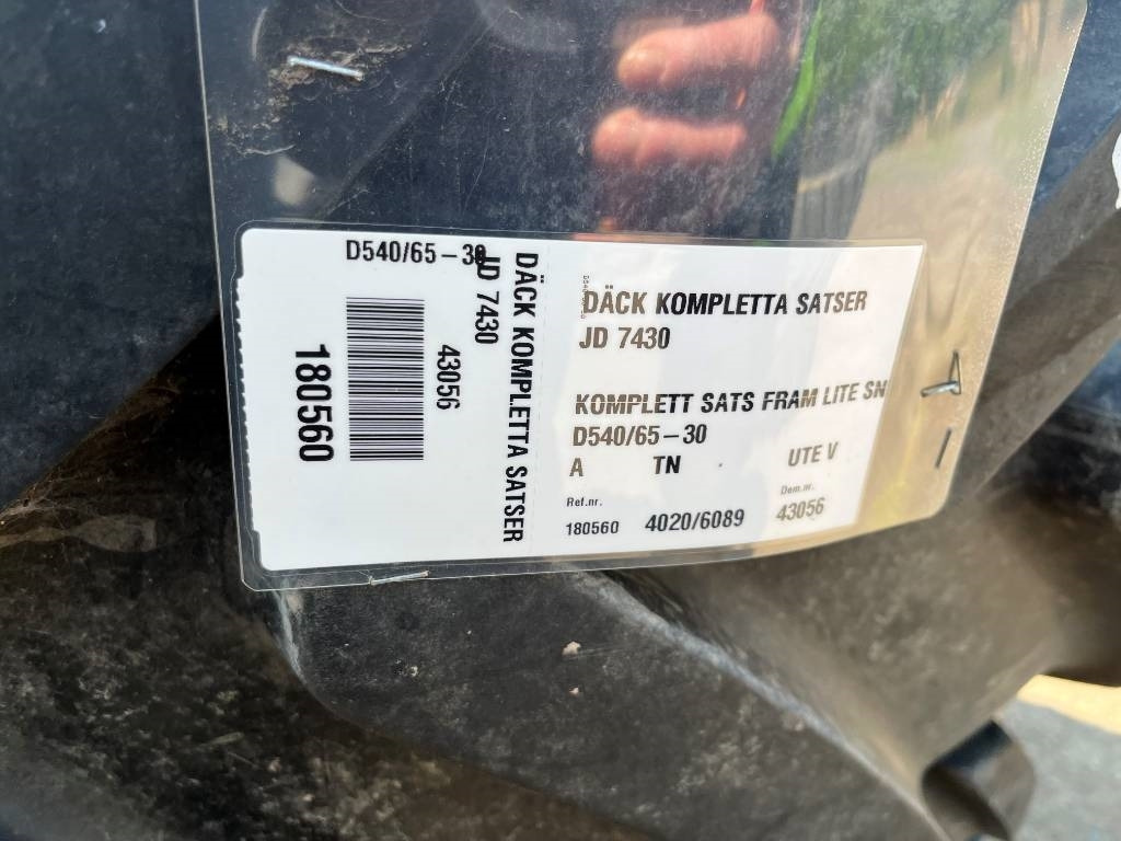 Michelin 540/65R30 till John Deere 7430 - Ελαστικό για Γεωργικά μηχανήματα: φωτογραφία 2 Michelin 540/65R30 till John Deere 7430 - Ελαστικό για Γεωργικά μηχανήματα: φωτογραφία 2