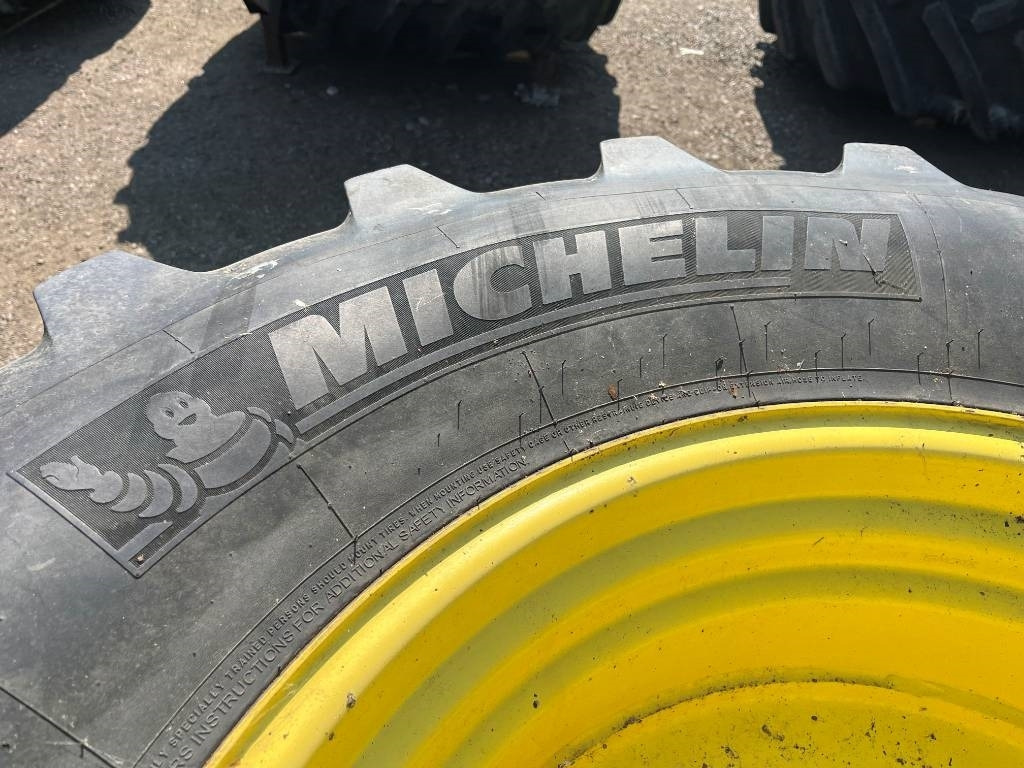 Michelin 540/65R30 till John Deere 7430 - Ελαστικό για Γεωργικά μηχανήματα: φωτογραφία 5 Michelin 540/65R30 till John Deere 7430 - Ελαστικό για Γεωργικά μηχανήματα: φωτογραφία 5