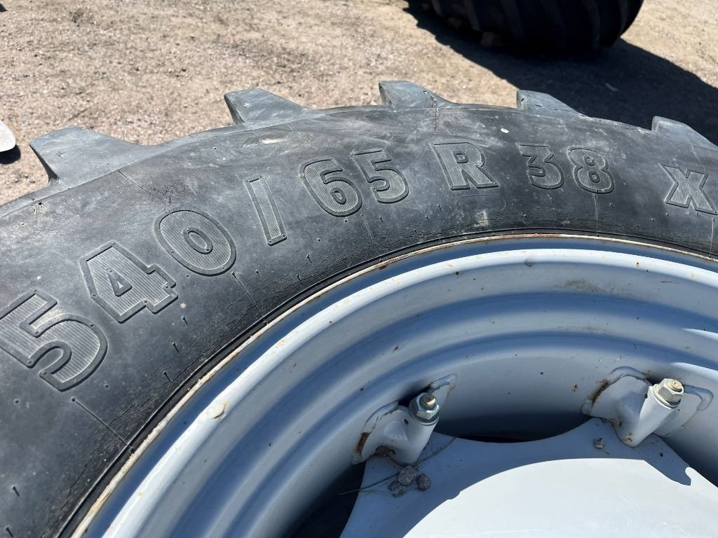 Michelin 540/65R38 till Massey Ferguson 6255 - Ελαστικό για Γεωργικά μηχανήματα: φωτογραφία 4 Michelin 540/65R38 till Massey Ferguson 6255 - Ελαστικό για Γεωργικά μηχανήματα: φωτογραφία 4