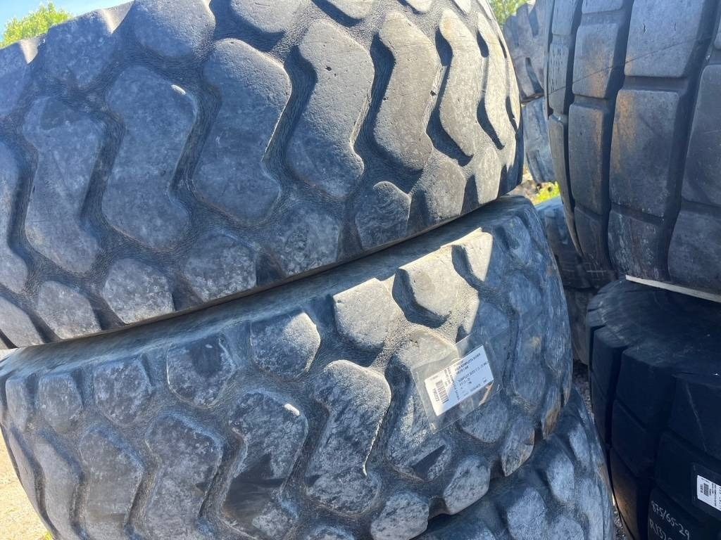 Michelin XHA 15,5-R25 till Volvo L50E C D B - Ελαστικό για Κατασκευή μηχανήματα: φωτογραφία 3 Michelin XHA 15,5-R25 till Volvo L50E C D B - Ελαστικό για Κατασκευή μηχανήματα: φωτογραφία 3