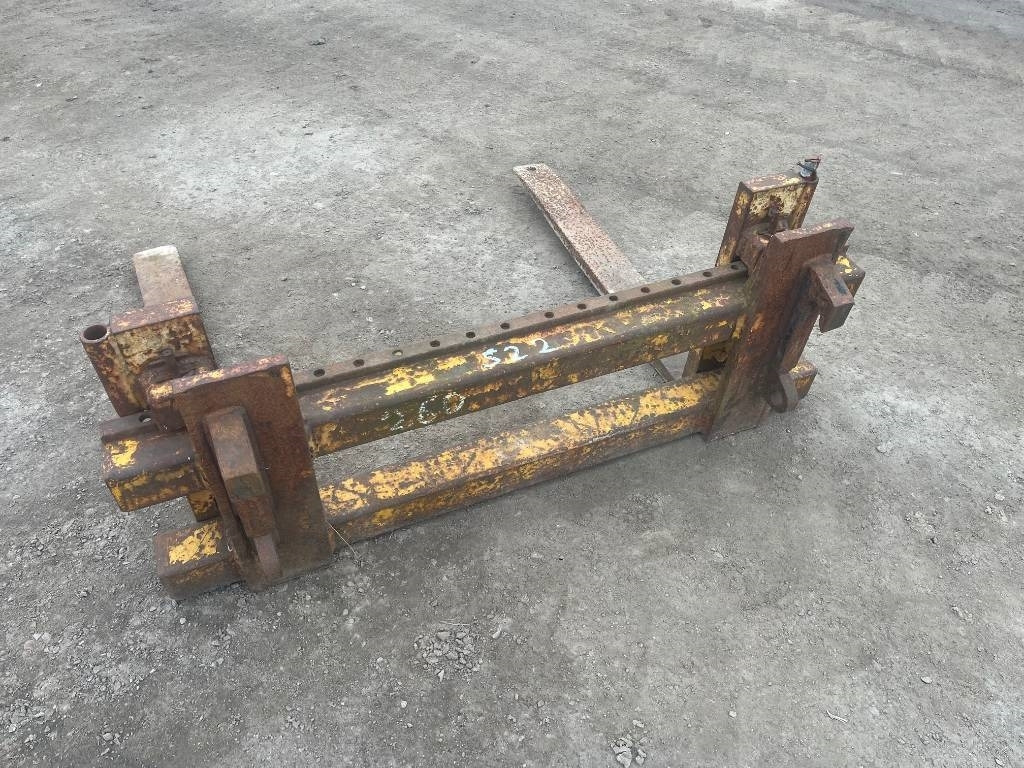 Pallgafflar / Gaffelställ Hymas Hymas 470 med fler - Πιρούνες για Κατασκευή μηχανήματα: φωτογραφία 1 Pallgafflar / Gaffelställ Hymas Hymas 470 med fler - Πιρούνες για Κατασκευή μηχανήματα: φωτογραφία 1