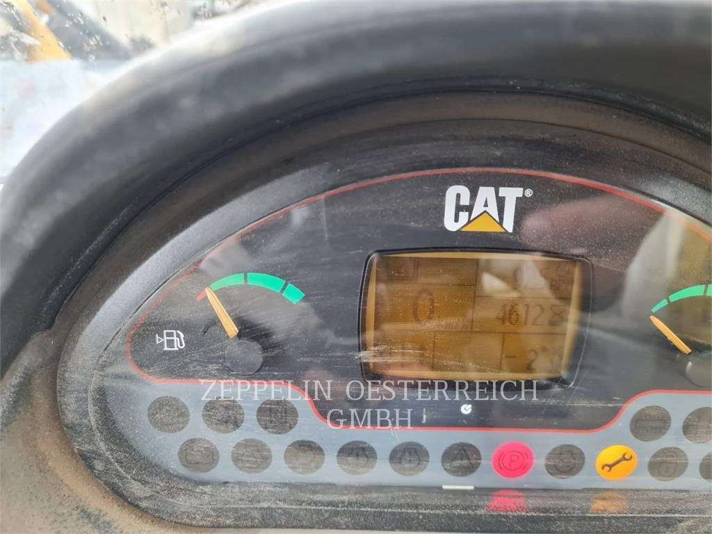 CAT TH 414 - Τηλεσκοπικός φορτωτής: φωτογραφία 5 CAT TH 414 - Τηλεσκοπικός φορτωτής: φωτογραφία 5