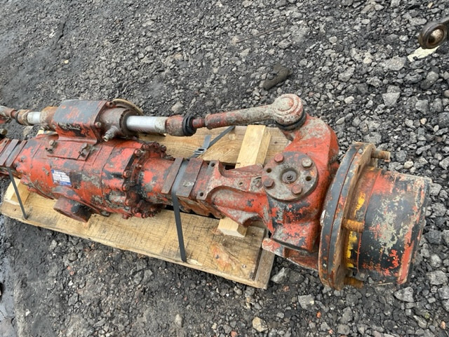 Ahlmann as 85 most napędowy części - Αξονας και ανταλλακτικά για Γεωργικά μηχανήματα: φωτογραφία 4 Ahlmann as 85 most napędowy części - Αξονας και ανταλλακτικά για Γεωργικά μηχανήματα: φωτογραφία 4