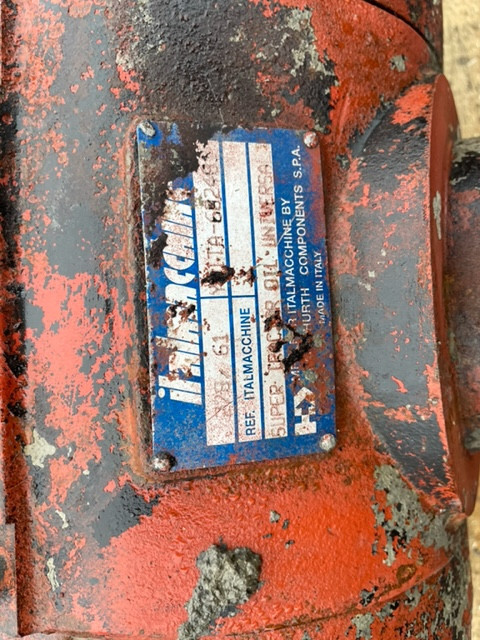 Ahlmann as 85 most napędowy części - Αξονας και ανταλλακτικά για Γεωργικά μηχανήματα: φωτογραφία 3 Ahlmann as 85 most napędowy części - Αξονας και ανταλλακτικά για Γεωργικά μηχανήματα: φωτογραφία 3