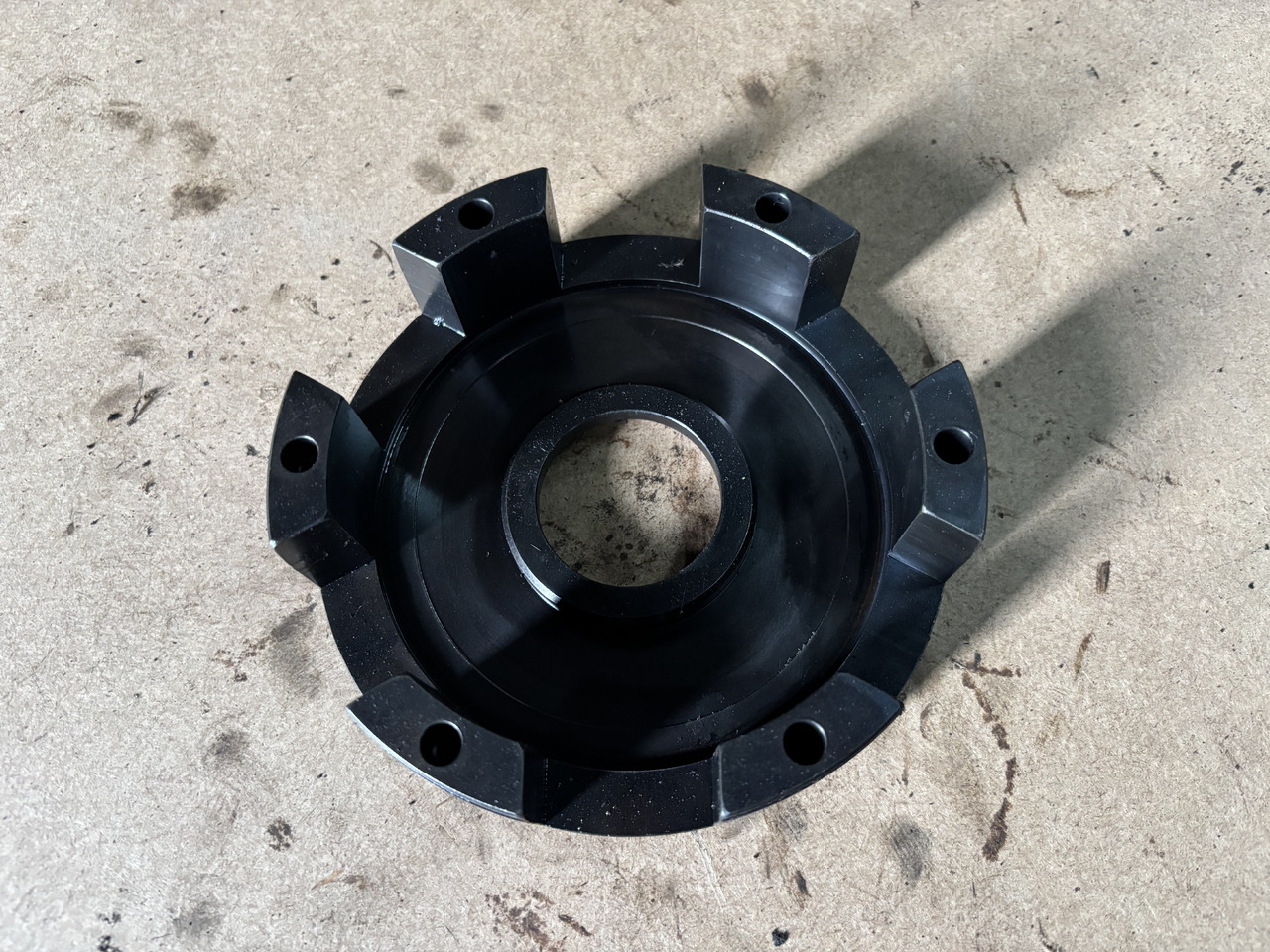 CLAAS AXION 830 Dzwon Obudowa 0011343560 0011606740 - Πλάκα πίεσης για Τρακτέρ: φωτογραφία 1 CLAAS AXION 830 Dzwon Obudowa 0011343560 0011606740 - Πλάκα πίεσης για Τρακτέρ: φωτογραφία 1