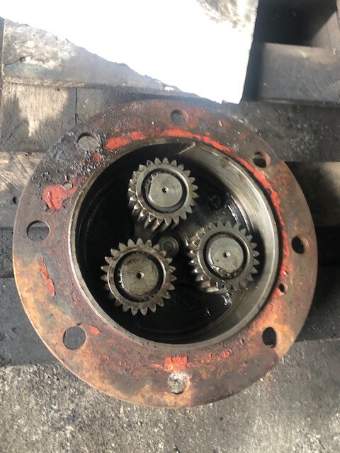 Carraro Zwolnica Claas Ranger | Sanderson | Faresin | DEUTZ Agrovector - Μοτέρ πορείας για Γεωργικά μηχανήματα: φωτογραφία 3 Carraro Zwolnica Claas Ranger | Sanderson | Faresin | DEUTZ Agrovector - Μοτέρ πορείας για Γεωργικά μηχανήματα: φωτογραφία 3