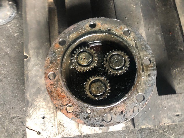 Carraro Zwolnica Claas Ranger | Sanderson | Faresin | DEUTZ Agrovector - Μοτέρ πορείας για Γεωργικά μηχανήματα: φωτογραφία 2 Carraro Zwolnica Claas Ranger | Sanderson | Faresin | DEUTZ Agrovector - Μοτέρ πορείας για Γεωργικά μηχανήματα: φωτογραφία 2