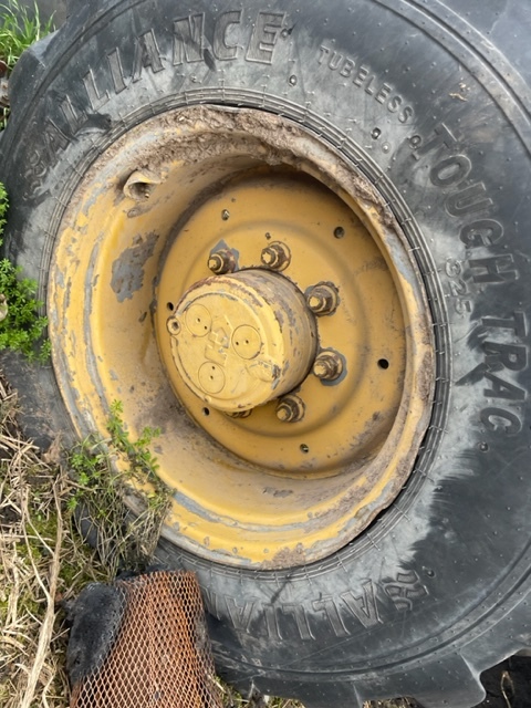 Cat th 63 th 62 Felga zwolnica zwrotnica Półoś części - Ημιαξονιο για Γεωργικά μηχανήματα: φωτογραφία 3 Cat th 63 th 62 Felga zwolnica zwrotnica Półoś części - Ημιαξονιο για Γεωργικά μηχανήματα: φωτογραφία 3