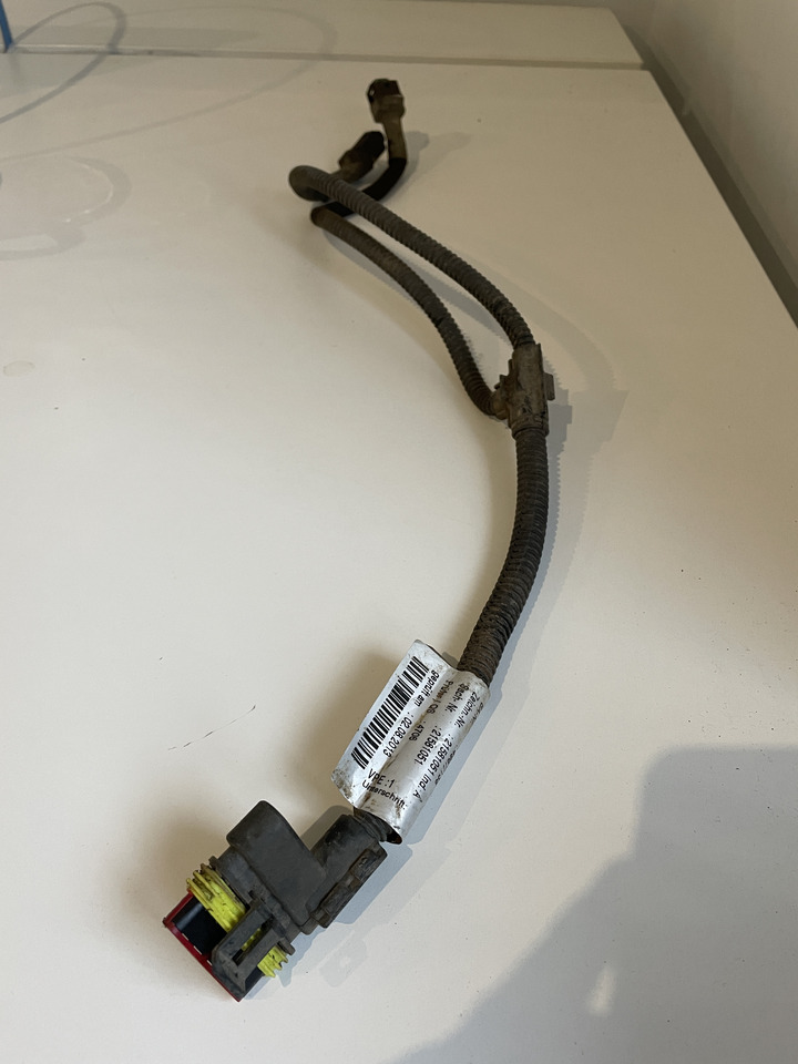 Claas Arion 550-520 650-620 - kabel wiązka elektryczna 0021581051 - Καλώδιο/ Σύρματα για Τρακτέρ: φωτογραφία 1 Claas Arion 550-520 650-620 - kabel wiązka elektryczna 0021581051 - Καλώδιο/ Σύρματα για Τρακτέρ: φωτογραφία 1