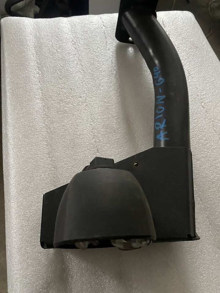 Claas Arion 640 - Lampy / Mocowania Lamp / Reflektory - Φωτισμός για Γεωργικά μηχανήματα: φωτογραφία 3 Claas Arion 640 - Lampy / Mocowania Lamp / Reflektory - Φωτισμός για Γεωργικά μηχανήματα: φωτογραφία 3