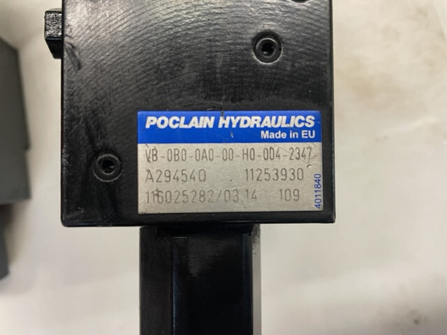 Claas Arion | Axion - Zawór Hamulcowy Hydrauliczny - Βαλβίδα φρένων για Γεωργικά μηχανήματα: φωτογραφία 4 Claas Arion | Axion - Zawór Hamulcowy Hydrauliczny - Βαλβίδα φρένων για Γεωργικά μηχανήματα: φωτογραφία 4