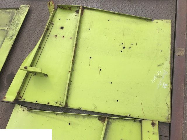 Claas Dominator - Osłony Tylne - Αμάξωμα και εξωτερικό για Θεριζοαλωνιστική μηχανή: φωτογραφία 1 Claas Dominator - Osłony Tylne - Αμάξωμα και εξωτερικό για Θεριζοαλωνιστική μηχανή: φωτογραφία 1