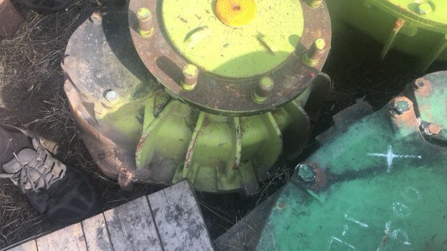 Claas Dominator - Zwolnica - Μοτέρ πορείας για Γεωργικά μηχανήματα: φωτογραφία 2 Claas Dominator - Zwolnica - Μοτέρ πορείας για Γεωργικά μηχανήματα: φωτογραφία 2