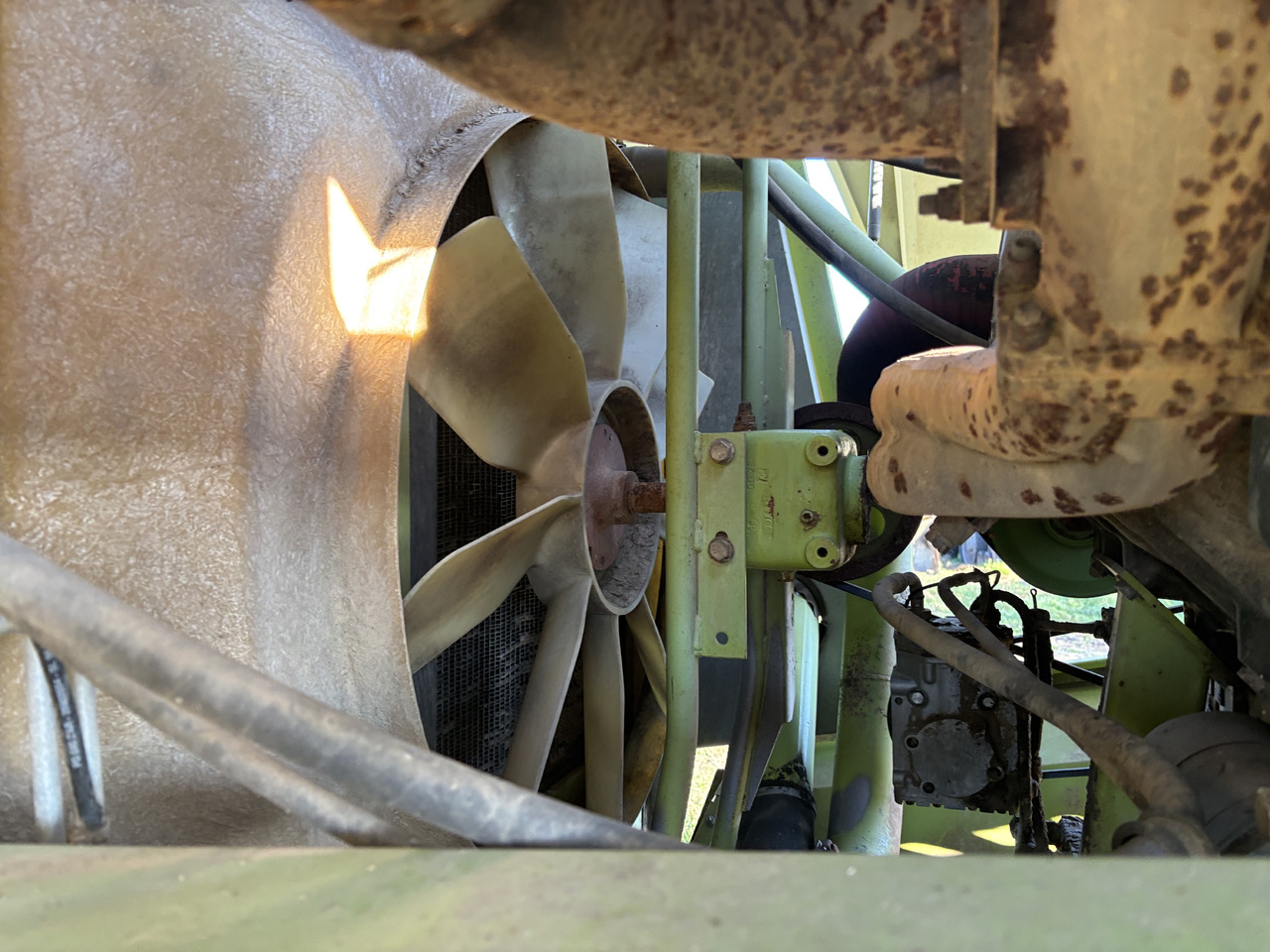 Claas Jaguar 820 840 860 Sprężarka Klimatyzacji 00 0625 999 1 0006259991 - Κομπρεσέρ A/C για Γεωργικά μηχανήματα: φωτογραφία 3 Claas Jaguar 820 840 860 Sprężarka Klimatyzacji 00 0625 999 1 0006259991 - Κομπρεσέρ A/C για Γεωργικά μηχανήματα: φωτογραφία 3