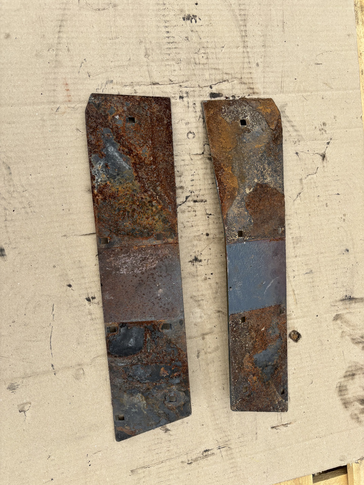 Claas Jaguar 970 Blachy metalowe - Αμάξωμα και εξωτερικό για Θεριζοαλωνιστική μηχανή: φωτογραφία 2 Claas Jaguar 970 Blachy metalowe - Αμάξωμα και εξωτερικό για Θεριζοαλωνιστική μηχανή: φωτογραφία 2