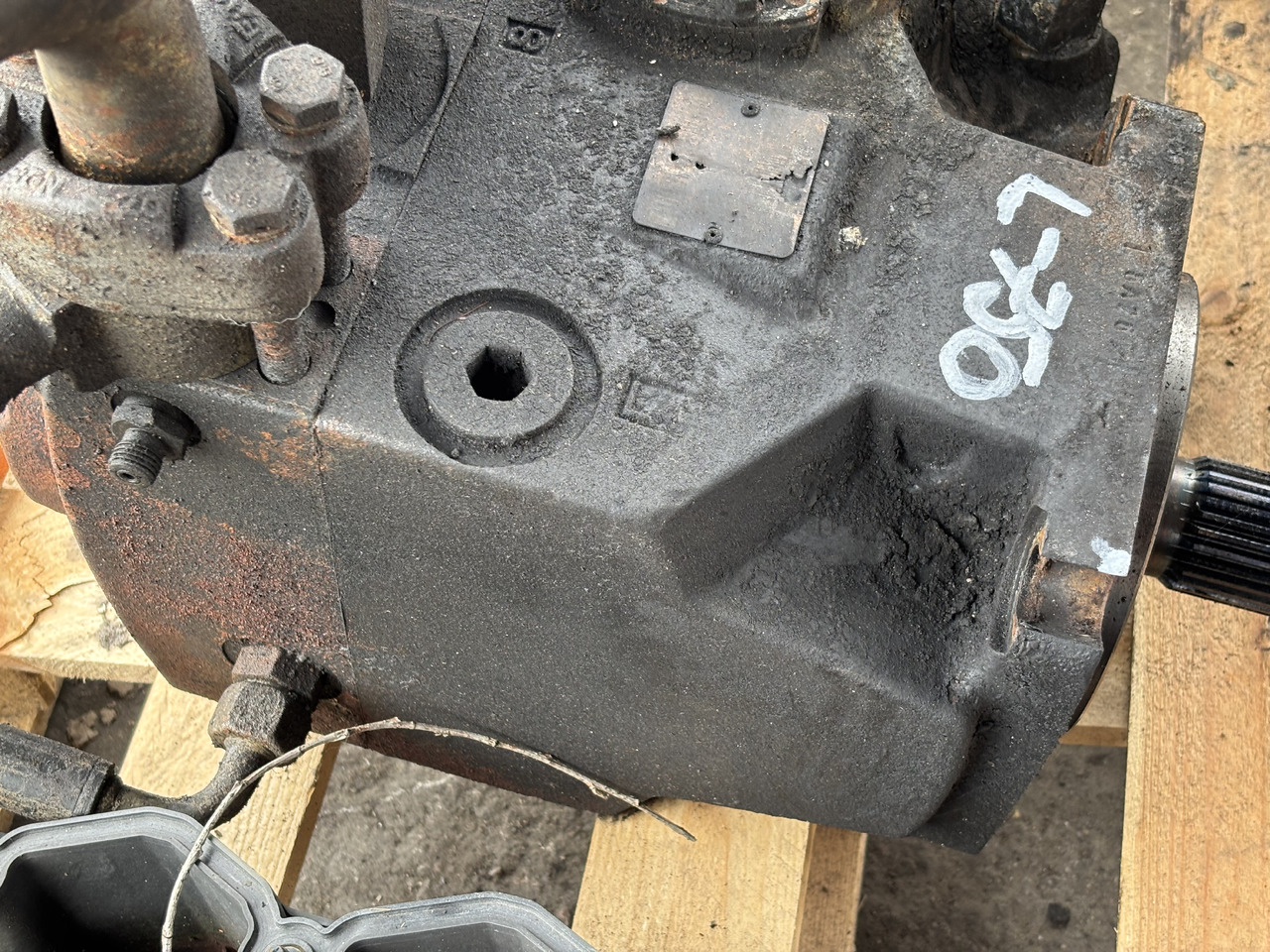 Claas Lexion 620 630 650 660 670 750 760 Pompa Hydrauliczna Hydrostat  0018024651  CZĘŚCI - Υδραυλική αντλία για Γεωργικά μηχανήματα: φωτογραφία 4 Claas Lexion 620 630 650 660 670 750 760 Pompa Hydrauliczna Hydrostat  0018024651  CZĘŚCI - Υδραυλική αντλία για Γεωργικά μηχανήματα: φωτογραφία 4