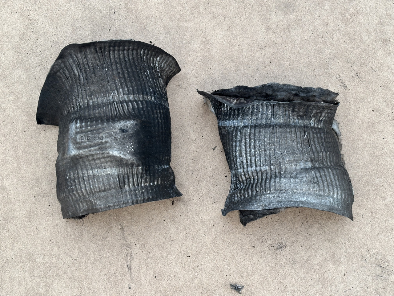 Claas Lexion 780 Izolacja Silnika 00 2599 612 1 00 2599 611 1 0025996121 0025996111 - Κινητήρας και ανταλλακτικά για Γεωργικά μηχανήματα: φωτογραφία 1 Claas Lexion 780 Izolacja Silnika 00 2599 612 1 00 2599 611 1 0025996121 0025996111 - Κινητήρας και ανταλλακτικά για Γεωργικά μηχανήματα: φωτογραφία 1