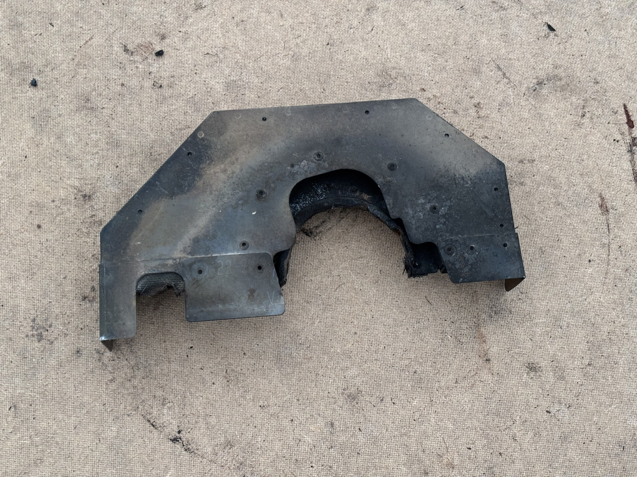 Claas Lexion 780 Izolacja Silnika Pokrywa Maska 00 0781 223 0 00 7812230 - Κινητήρας και ανταλλακτικά για Θεριζοαλωνιστική μηχανή: φωτογραφία 2 Claas Lexion 780 Izolacja Silnika Pokrywa Maska 00 0781 223 0 00 7812230 - Κινητήρας και ανταλλακτικά για Θεριζοαλωνιστική μηχανή: φωτογραφία 2