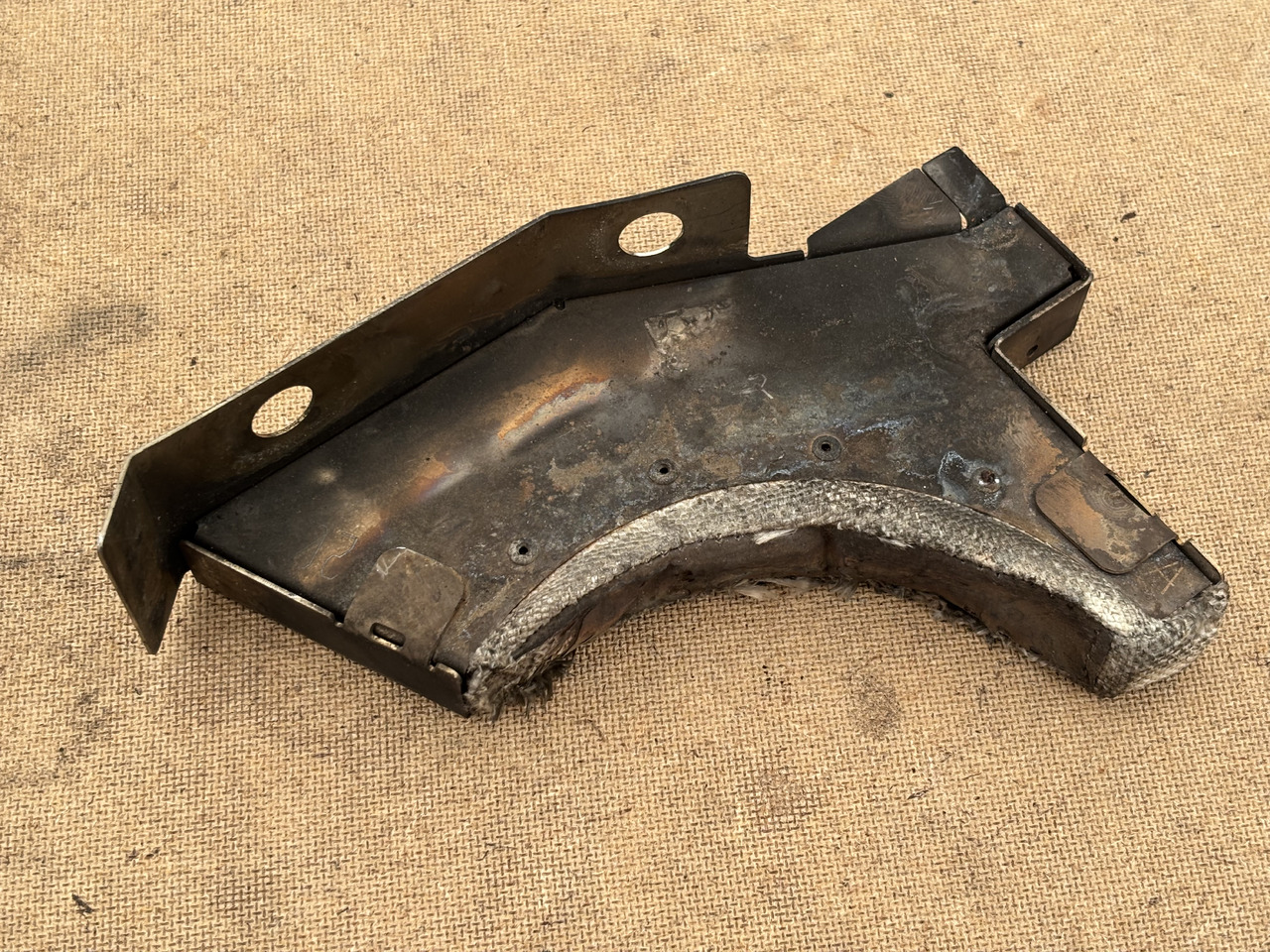 Claas Lexion 780 Izolacja Silnika Pokrywa Maska Obudowa Narożnik 00 0781 220 0 0007812200 - Κινητήρας φλάντζα για Θεριζοαλωνιστική μηχανή: φωτογραφία 1 Claas Lexion 780 Izolacja Silnika Pokrywa Maska Obudowa Narożnik 00 0781 220 0 0007812200 - Κινητήρας φλάντζα για Θεριζοαλωνιστική μηχανή: φωτογραφία 1