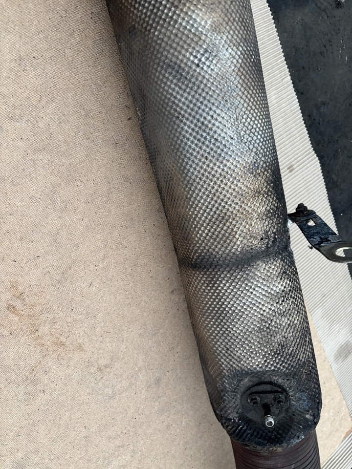 Claas Lexion 780 Rura Wydechowa Wydech EXHAUST PIPE ISO 0007804091 00 07819781 - Εξάτμιση για Θεριζοαλωνιστική μηχανή: φωτογραφία 4 Claas Lexion 780 Rura Wydechowa Wydech EXHAUST PIPE ISO 0007804091 00 07819781 - Εξάτμιση για Θεριζοαλωνιστική μηχανή: φωτογραφία 4
