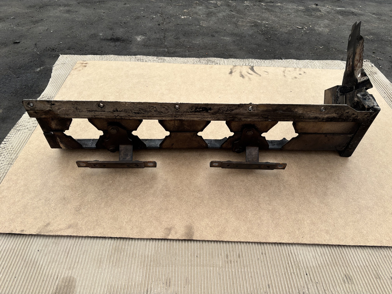 Claas Lexion 780 Ściana Tylna Obudowa Osłona Silnika 00 0781 204 0 00 7812040 - Κινητήρας και ανταλλακτικά για Γεωργικά μηχανήματα: φωτογραφία 2 Claas Lexion 780 Ściana Tylna Obudowa Osłona Silnika 00 0781 204 0 00 7812040 - Κινητήρας και ανταλλακτικά για Γεωργικά μηχανήματα: φωτογραφία 2