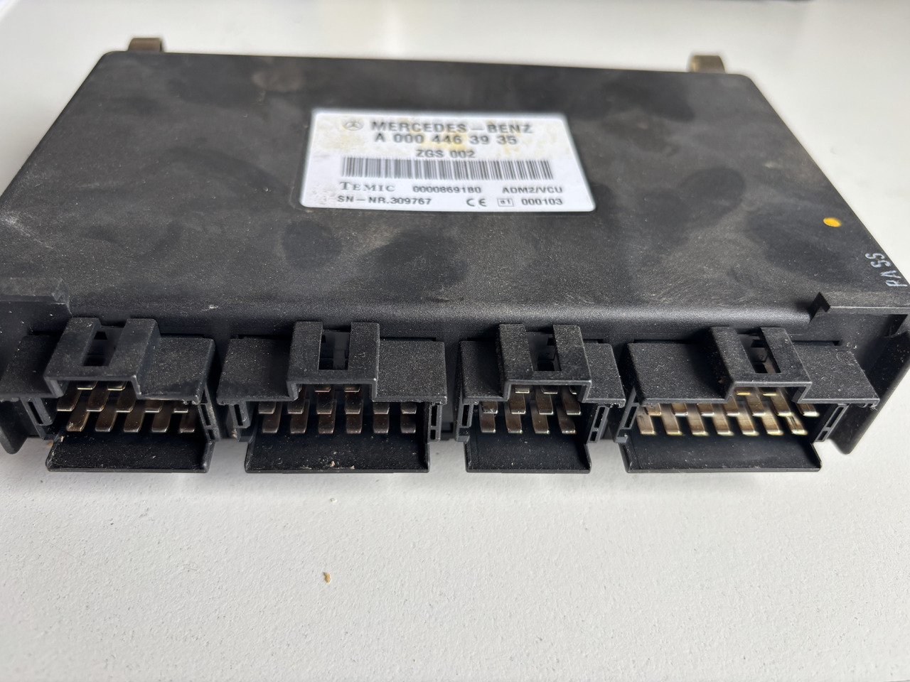 Claas Lexion Mega Jaguar - moduł sterownik silnika ECU A0004463935 - Ηλεκτρονική μονάδα ελέγχου για Γεωργικά μηχανήματα: φωτογραφία 2 Claas Lexion Mega Jaguar - moduł sterownik silnika ECU A0004463935 - Ηλεκτρονική μονάδα ελέγχου για Γεωργικά μηχανήματα: φωτογραφία 2