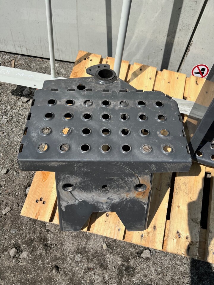 Claas Trion Dżwigar drabinki 0027017446 - Σκαλοπάτι για Γεωργικά μηχανήματα: φωτογραφία 4 Claas Trion Dżwigar drabinki 0027017446 - Σκαλοπάτι για Γεωργικά μηχανήματα: φωτογραφία 4