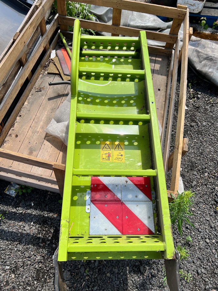 Claas Tucano Schody 0005480176 - Σκαλοπάτι για Γεωργικά μηχανήματα: φωτογραφία 1 Claas Tucano Schody 0005480176 - Σκαλοπάτι για Γεωργικά μηχανήματα: φωτογραφία 1