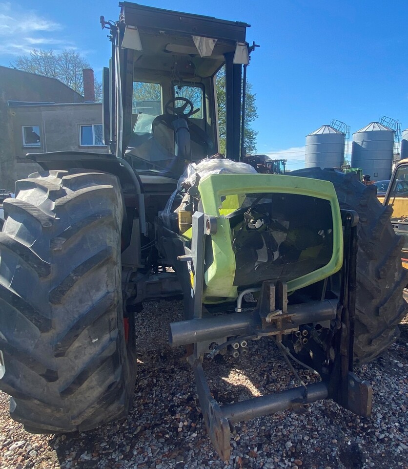 Claas Xerion 3300 Trac - Opony 650/85 R38 TRELLEBORG - Ελαστικό για Τρακτέρ: φωτογραφία 4 Claas Xerion 3300 Trac - Opony 650/85 R38 TRELLEBORG - Ελαστικό για Τρακτέρ: φωτογραφία 4